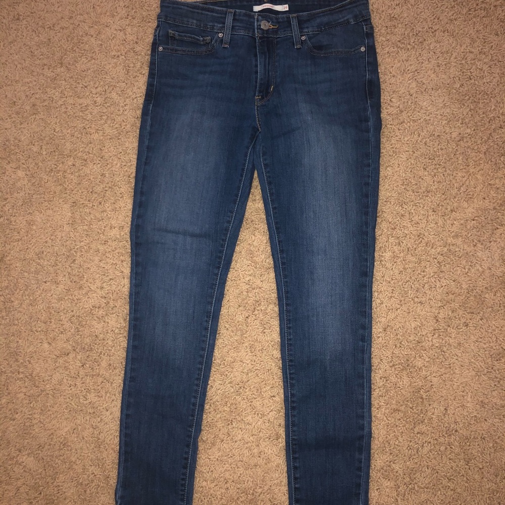 Blue jeans in great condition!
